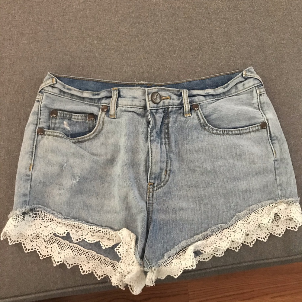 Free People women’s denim shorts